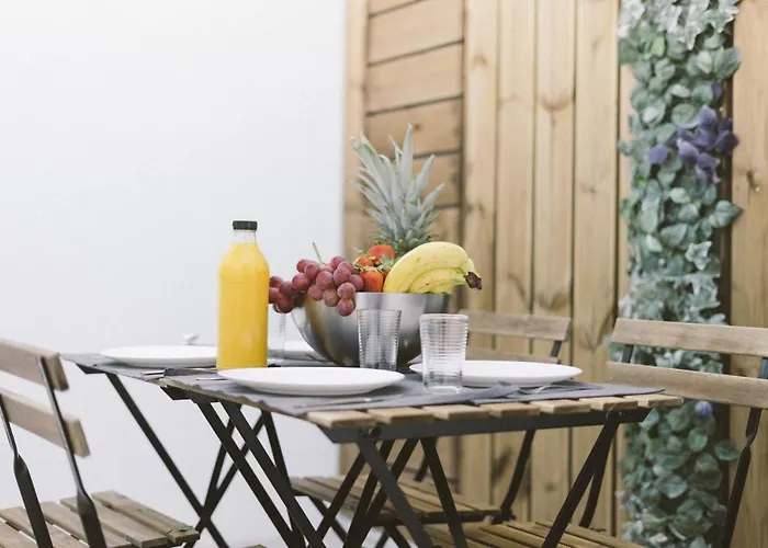 公寓 07 - In Front Of The *